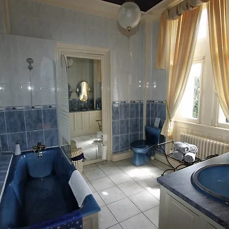 Chateau D'og Nocleg ze śniadaniem