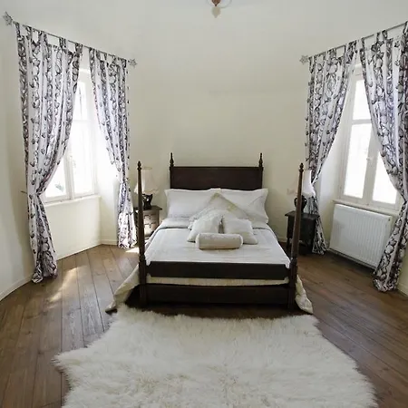 Nocleg ze śniadaniem Chateau D'og