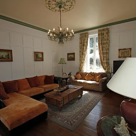 Chateau D'og Nocleg ze śniadaniem *